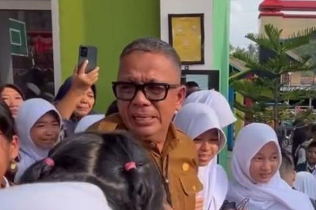 Siswa SMP Negeri 1 Prabumulih Menangis, Kepala Sekolah Dicopot Usai Diduga Tegur Anak Pejabat