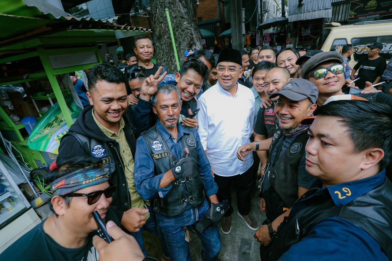 Bandung Jadi Sorotan Dunia, Ratusan Rider Ramaikan Royal Enfield One Ride 2025