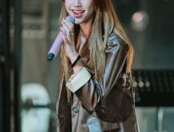 Icha Yang, Penyanyi Mandarin yang Rela Namanya Dipakai untuk Brand Bakso