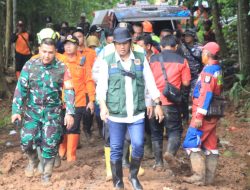 Pemkab Cilacap Pastikan Operasi SAR Longsor Cibeunying Berjalan Optimal