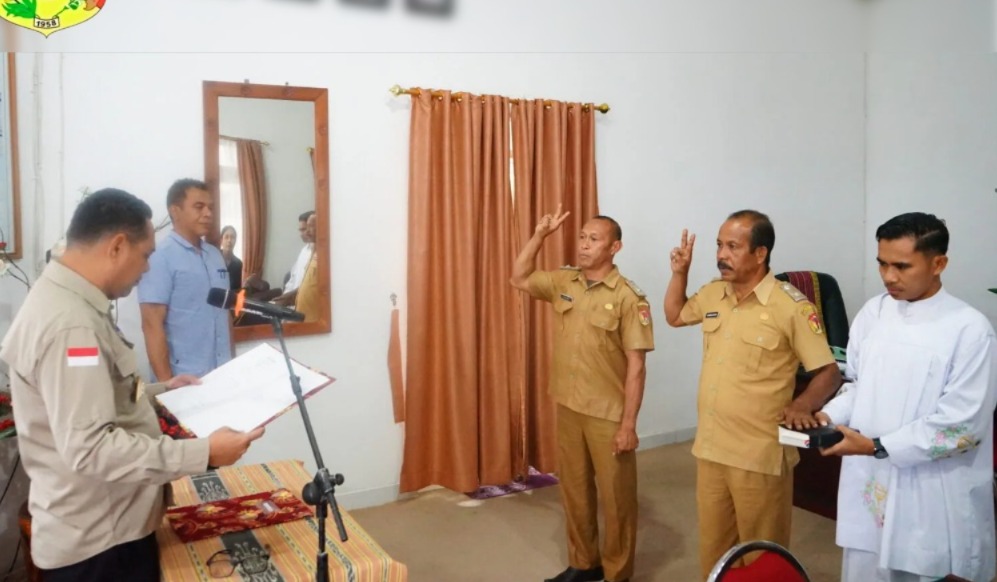 Belu Lantik Dua Penjabat Kades