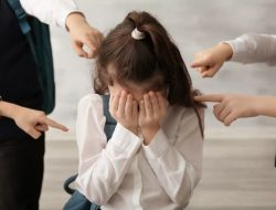  Di Balik Seragam SMP: Membongkar Sunyi dan Luka Diam para Korban Bullying yang Tak Terlihat