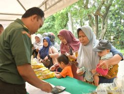 Koperasi Kodim 0508/Depok Gelar Operasi Pasar Minyak Goreng Bersubsidi untuk Warga