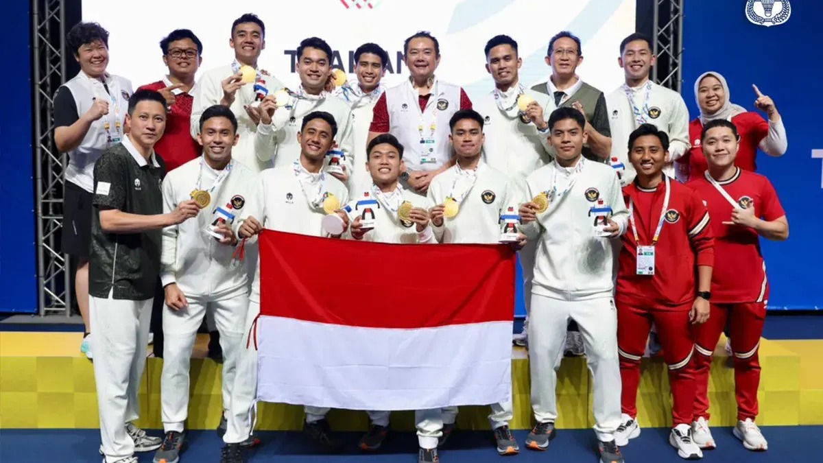 tim putra cabor badminton yang memenangkan medali emas di SEA Games 2025. (Sumber: X/@INABadminton)