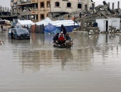 Gaza Dilanda Hujan Lebat, Kamp Pengungsi Terendam dan Sedikitnya 12 Orang Tewas