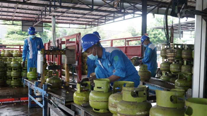 Jelang Natal Dan Tahun Baru, Pertamina Tambah 3,15 Juta Tabung LPG 3 Kg Di Jateng dan DIY
