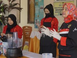 Tekan Kemiskinan dengan Pelatihan dan Modal Usaha