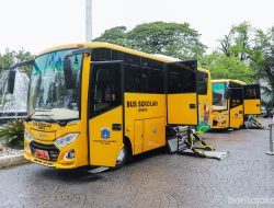 Peluncuran 32 Bus Sekolah Ramah Disabilitas Diapresiasi