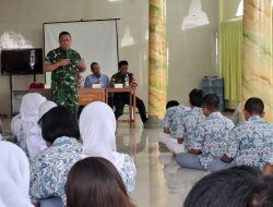 Koramil 06/Cimanggis Sosialisasikan Penerimaan Calon TNI AD di SMAN 4 Depok