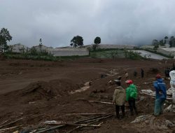 Pencarian Korban Longsor Pasirlangu Dihentikan Sementara, Tim SAR Utamakan Keselamatan dan Asesmen Menyeluruh