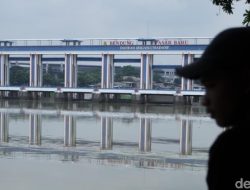 Kebakaran Gudang Pestisida di Tangsel Cemari Sungai Cisadane, Pemerintah Pastikan Air Bersih Warga Tetap Aman