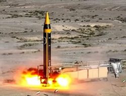 Iran Tutup Wilayah Udara, Isyaratkan Serangan Balasan ke Israel dan AS