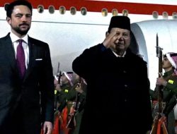 Presiden Prabowo Tiba di Amman, Disambut Putra Mahkota dan Dikawal F-16 AU Yordania