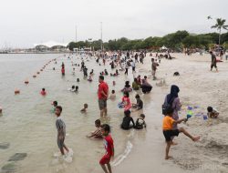 Libur Panjang Imlek 2026, Ancol Ramai Pengunjung