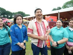Imlek Jadi Momentum Kesejahteraan, Menteri PKP Beri 100 Pelaku UMKM Rumah Subsidi Tanpa DP