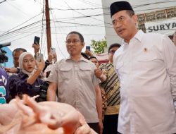 Sidak Pasar Minggu, Kementan Pastikan Harga Ayam di Bulan Ramadan Masih Sesuai Harga Acuan