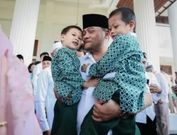 Rayakan Idulfitri dengan Sederhana, Gubernur Jateng Berbagi Kebahagiaan Bersama Anak Panti dan Difabel
