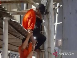 Polisi Gagalkan Aksi Pria yang Membahayakan Diri di Bekasi, Diselamatkan Secara Humanis