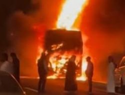 Bus Pengangkut Jemaah Umrah Indonesia Terbakar Dekat Madinah, Seluruh Penumpang Berhasil Dievakuasi