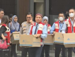 OJK dan Bareskrim Geledah Kantor Mirae Asset, Dugaan Manipulasi Saham Rp14,5 Triliun Diselidiki