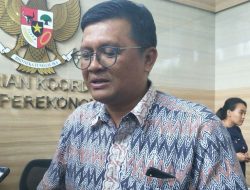 Plastik Mahal, Produsen Terapkan Survival Mode di Tengah Krisis Bahan Baku