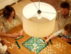 Philips Luncurkan Lampu Pintar yang Bisa Menyala Otomatis Sesuai Kebutuhan Pengguna