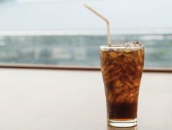 Minuman Bersoda Dinilai Minim Manfaat dan Berisiko bagi Kesehatan Jika Dikonsumsi Harian
