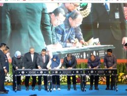 Gubernur Koster dan Menteri Imipas Teken MoU Optimalisasi Tugas dan Fungsi Imigrasi