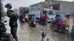 Banjir Bandung Selatan, Lalu lintas Terganggu