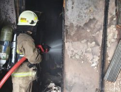 Kebakaran Rumah di Tanjung Barat Berhasil Dipadamkan