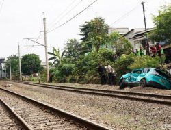 Rendahnya Kesadaran Berlalu Lintas Disorot Usai Tragedi Kecelakaan Kereta di Bekasi