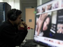 Polda Metro Tangkap 3 Host Live Streaming Promosi Judi Online Lewat Konten Dewasa