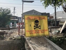 Waspada Tengkorak! Perlintasan Liar Rel KA di Tebet Resmi Ditutup Demi Keselamatan
