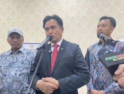 Pemerintah Tegaskan Nobar Film Pesta Babi Tidak Dilarang, Yusril Minta Seniman Terbuka ke Publik