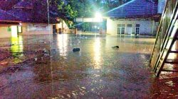 Diguyur Hujan Deras, Pasar dan Puskesmas di Palabuhanratu Terendam Banjir