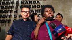 Mama Sinta Laporkan Ketua LBH Merauke ke Polda Metro Terkait Film “Pesta Babi”