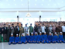 Menag Nasaruddin Umar Uji Santri Ar-Risalah Lirboyo: Ilmu Harus Melahirkan Kearifan