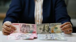 Rupiah Tembus Rp17.900 per Dolar AS, Pengamat Soroti Lonjakan Harga Minyak dan Gejolak Timur Tengah
