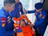 Pakai Kapal Patroli, Ditpolairud PMJ Evakuasi Lansia Sakit dari Pulau Seribu