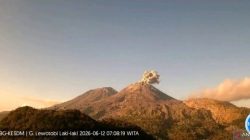 Tiga Gunung Api di Indonesia Timur Meletus Hampir Bersamaan, Warga Diminta Tetap Waspada