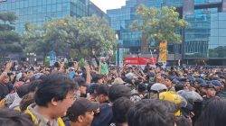 Klakson Bergema di Tengah Aksi Mahasiswa, Pengendara Beri Dukungan di Jalanan Jakarta