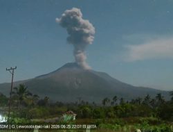 Gunung Lewotobi Laki-Laki Kembali Erupsi, Warga Diminta Jauhi Radius 5 Kilometer