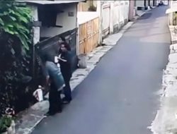 Pengamen Bakar Pagar Rumah Warga di Bekasi karena Kesal Tidak Diberi Uang