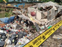 Serba-serbi Rumah di Benhil Ambruk karena Longsor Pinggir Kali