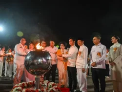 Hadiri Perayaan Waisak Nasional 2570 BE, Wapres Ajak Umat Buddha Perkuat Perdamaian dan Toleransi