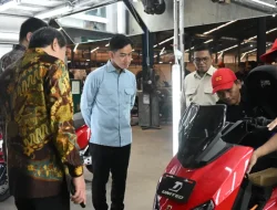 Tinjau Fasilitas Produksi Kendaraan Listrik, Wapres Dukung Penguatan Industri Nasional