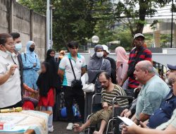 Pencari Suaka di Depan Kantor UNHCR Diminta Tak Gunakan Fasum