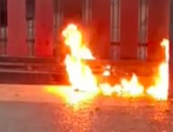 Rumah Pengacara di Jakarta Timur Dilempar Molotov, Polisi Lakukan Penyelidikan