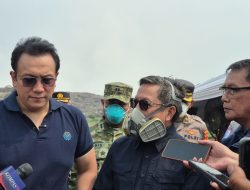 KLH Akan Usut Penyebab Kebakaran TPA Jatiwaringin Setelah Proses Pemadaman Selesai