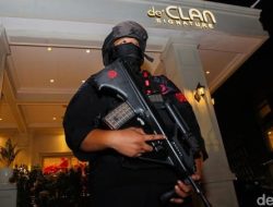 Polisi Geledah Sejumlah Rumah dan Kantor di Jakarta Selatan Terkait Tiga Kasus Korupsi